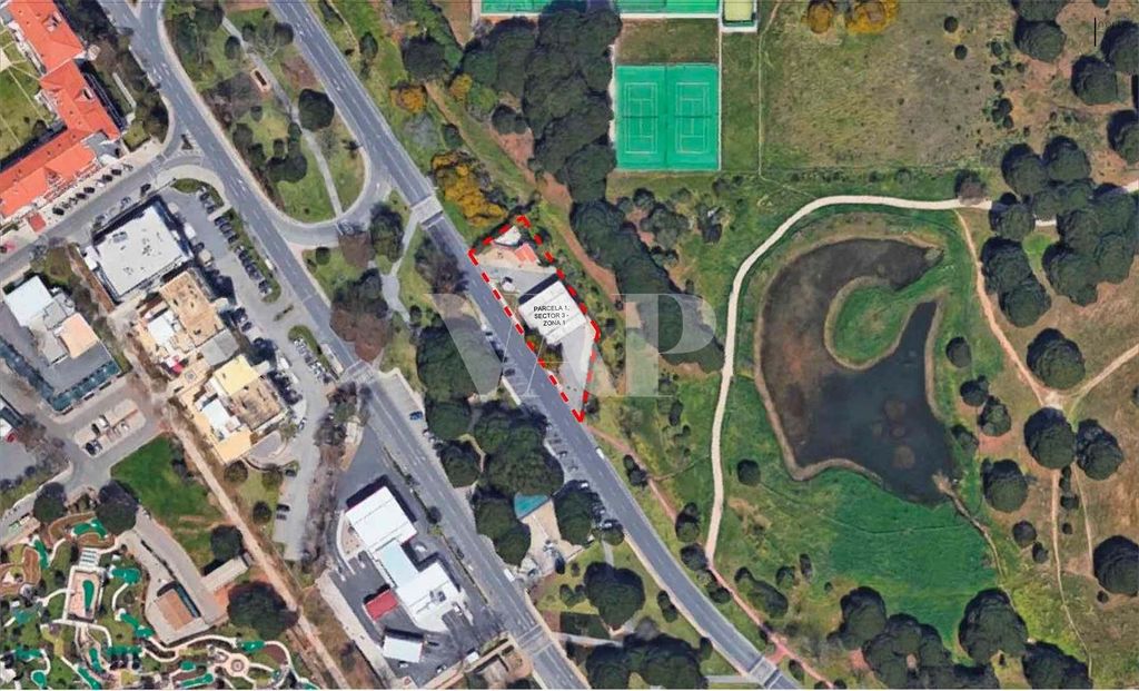 Property photo 1 of 12 Land With Approved Project For Commercial Space, Vilamoura