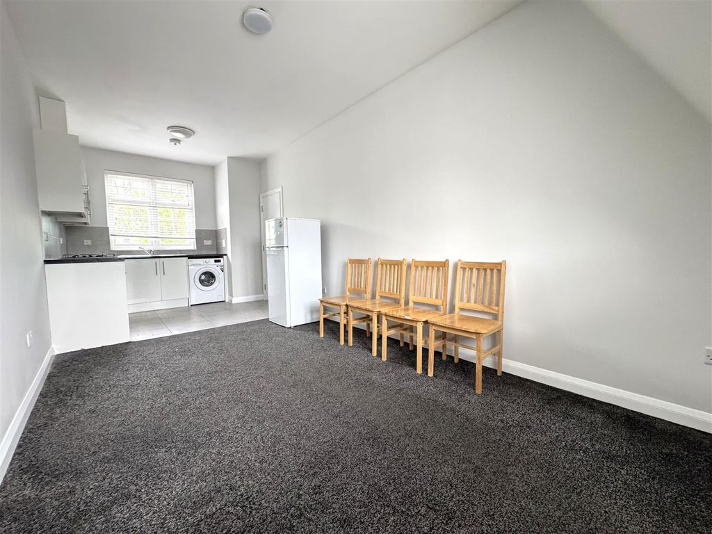 Property photo 2 of 7 Reception Room