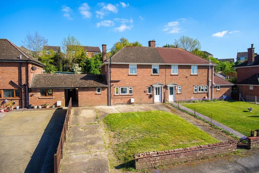 Property photo 1 of 24