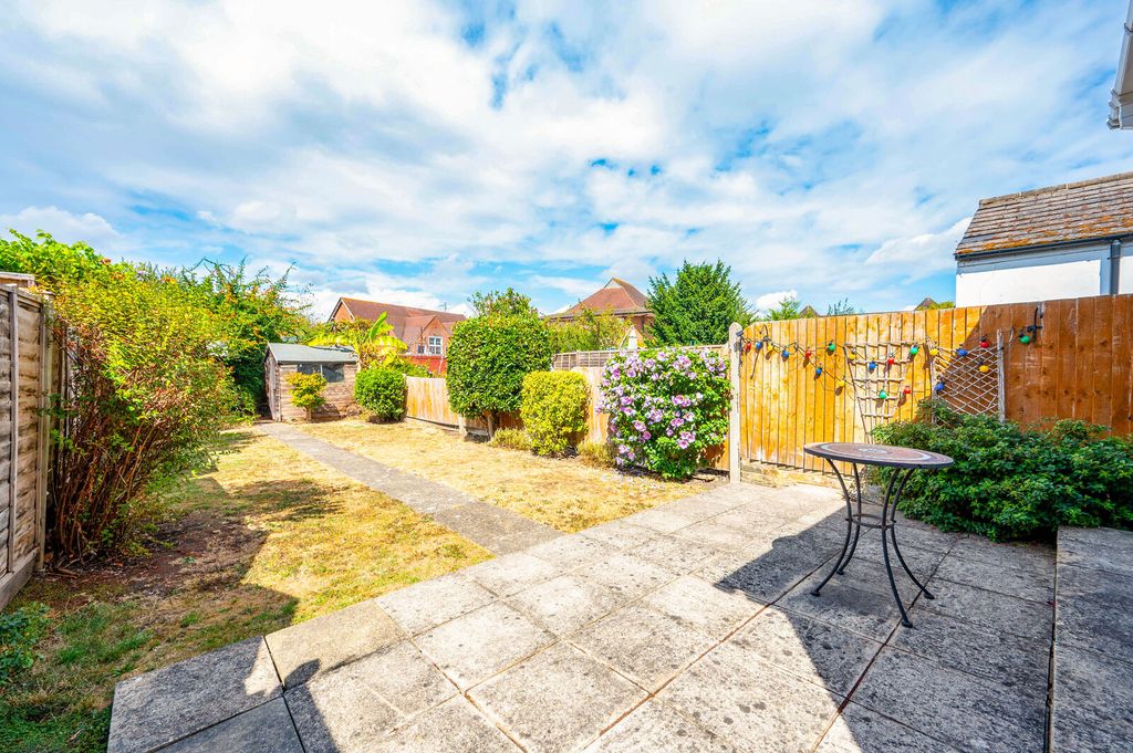 Property photo 3 of 13