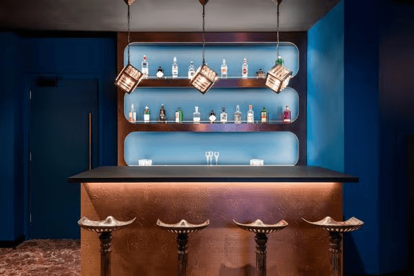 Property photo 2 of 8