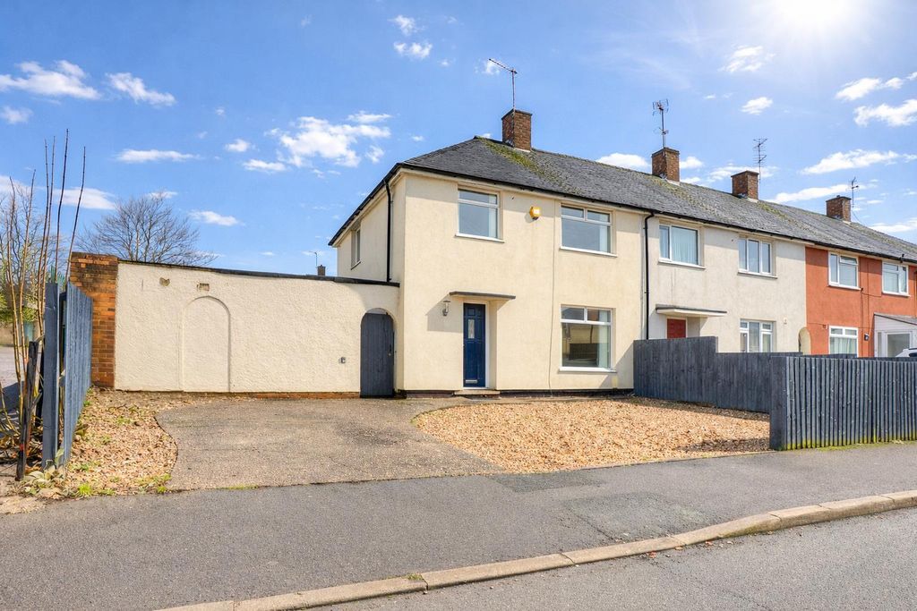 Property photo 1 of 16 55E906B3-5Ffe-4810-Badb-Bfd547139d35.Png