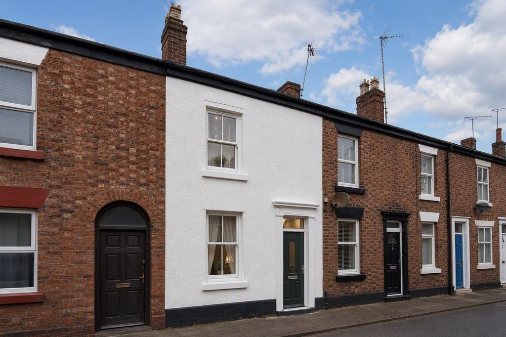 Property photo 1 of 1