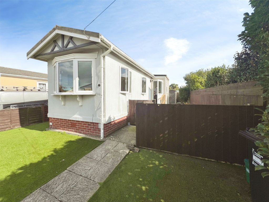 Property photo 1 of 12 Picture No. 05