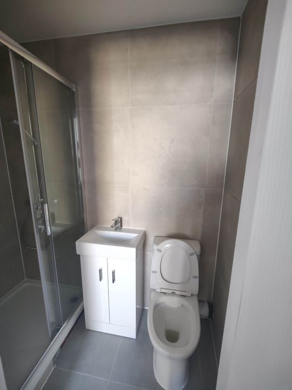 Property photo 3 of 3