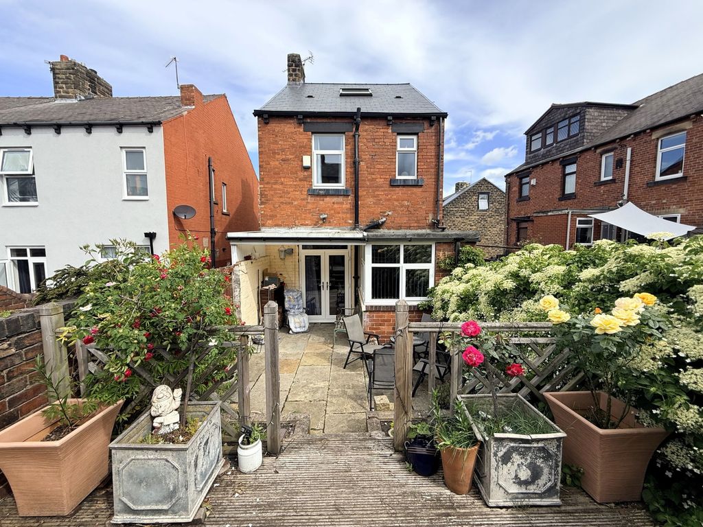 Property photo 1 of 26