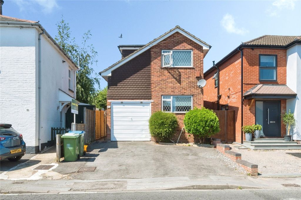 Property photo 1 of 18 Picture No. 20