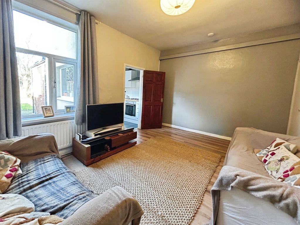 Property photo 2 of 14