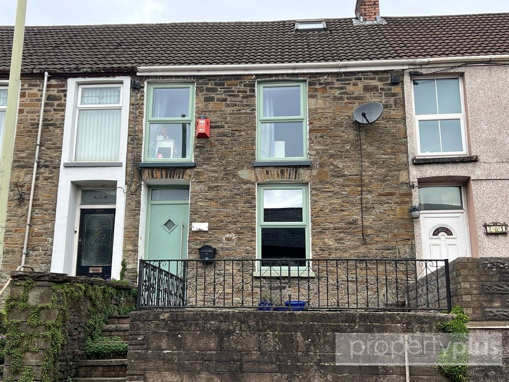 Property photo 1 of 14 Picture No. 02