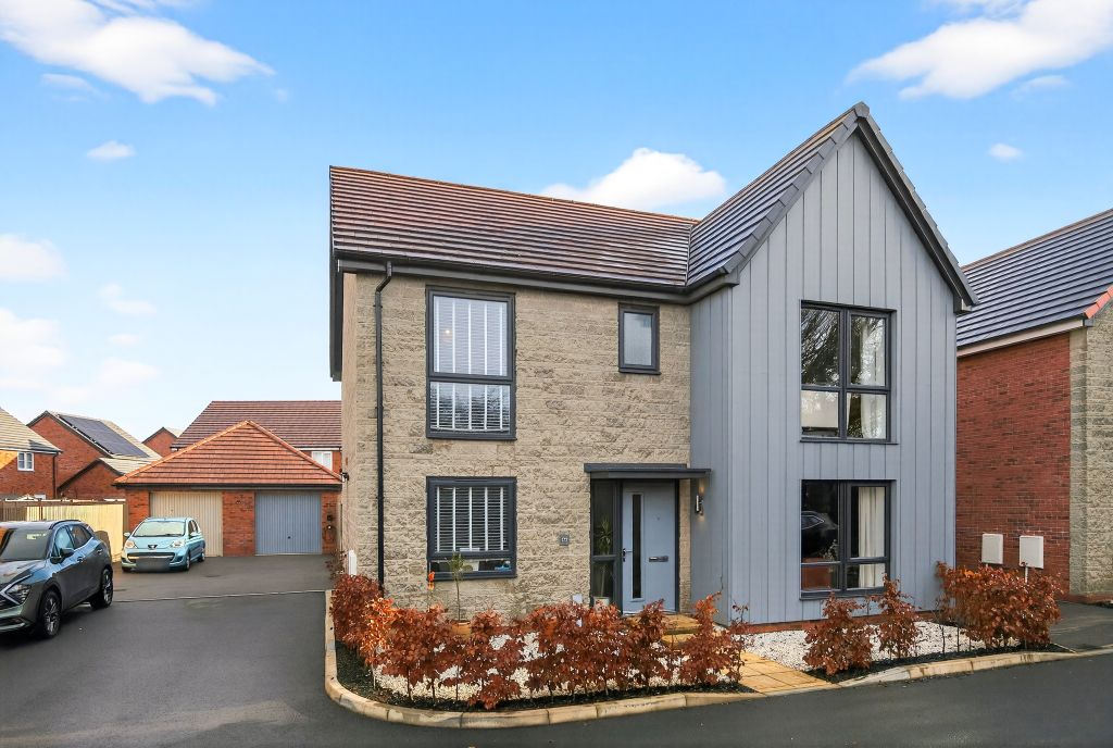 Property photo 1 of 20