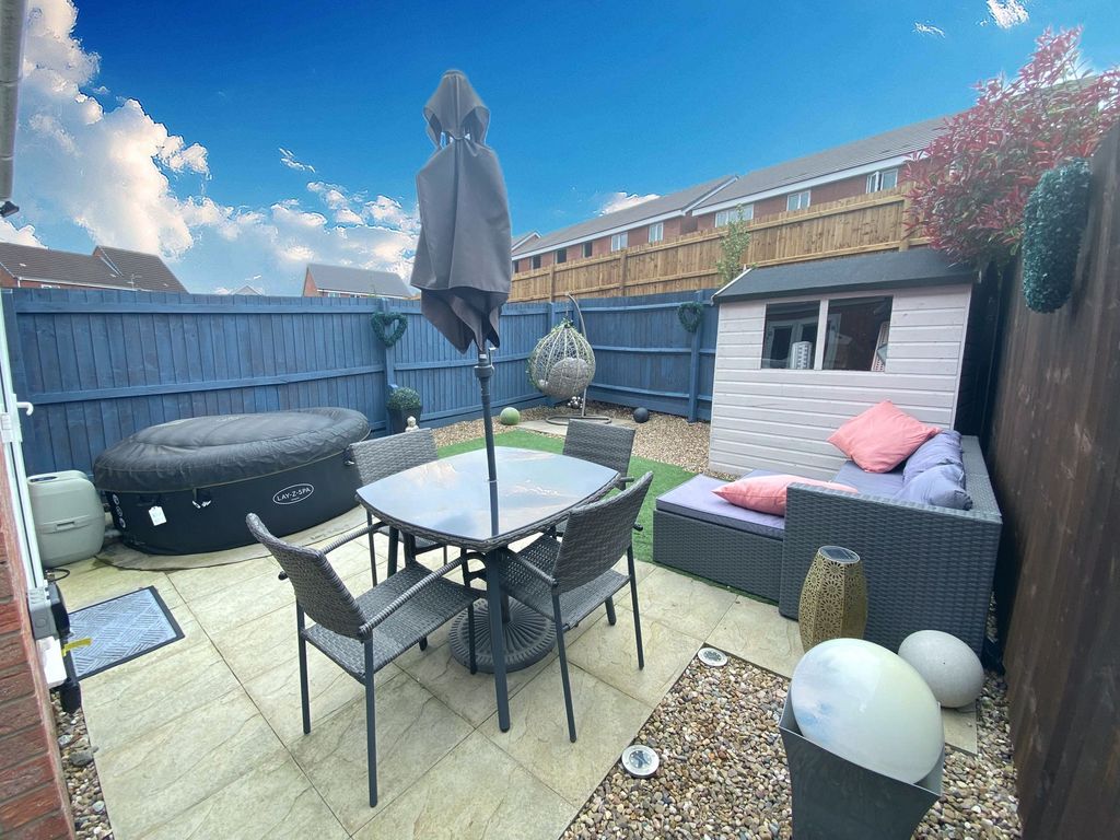 Property photo 3 of 24