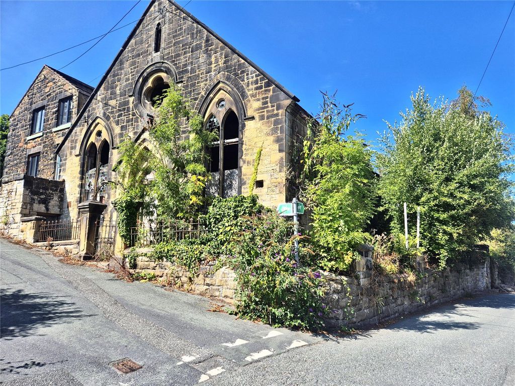 Property photo 1 of 8 Chapel