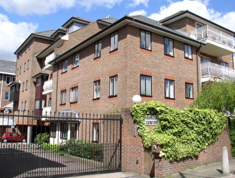 Property photo 1 of 7