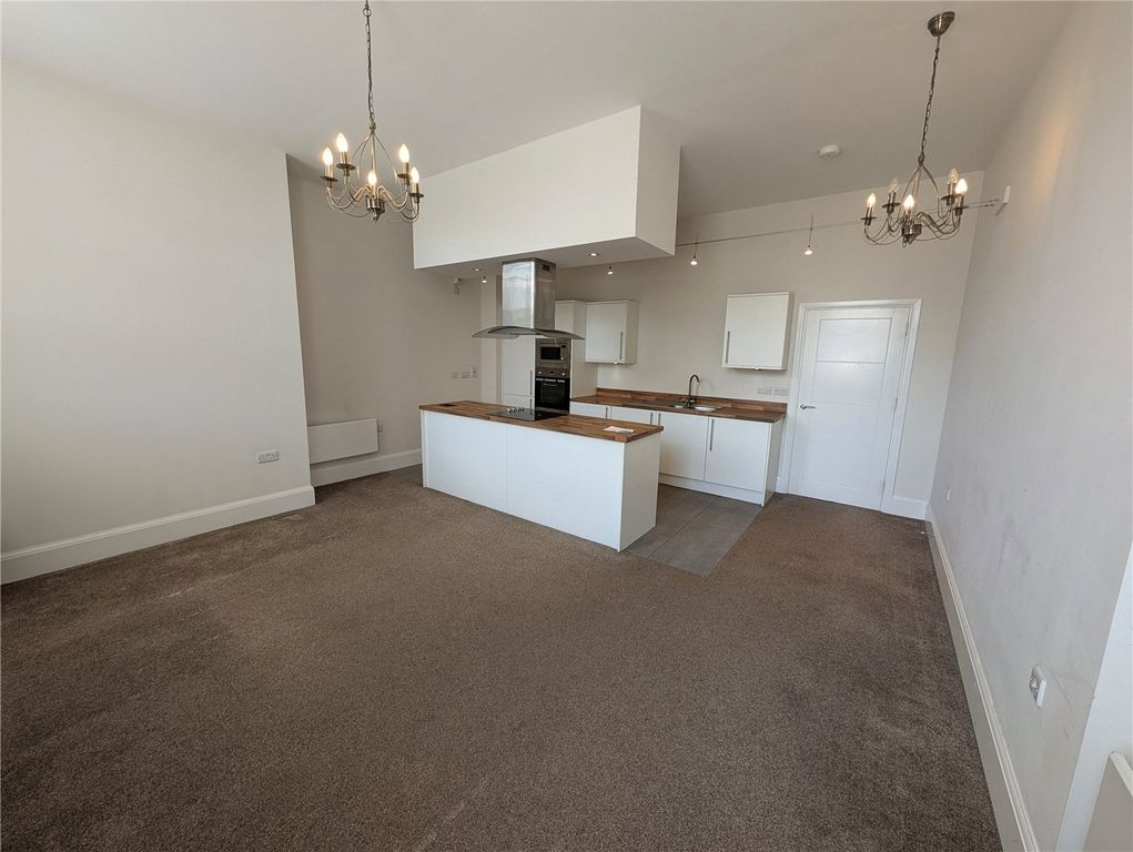 Property photo 3 of 10 Picture No. 08
