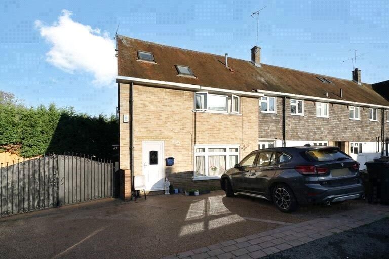 Property photo 1 of 17