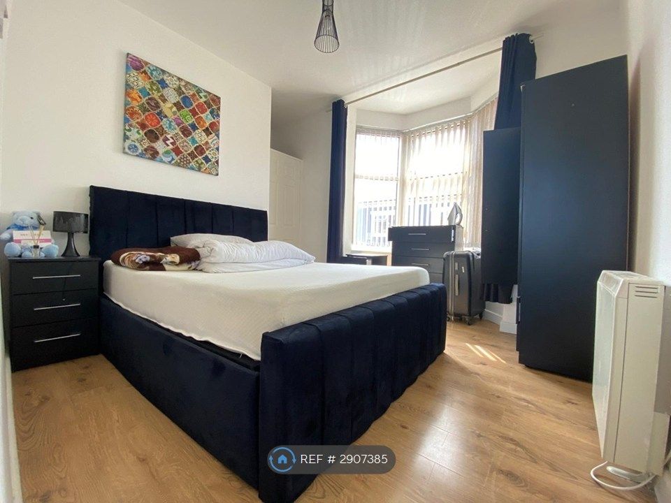 Property photo 2 of 5