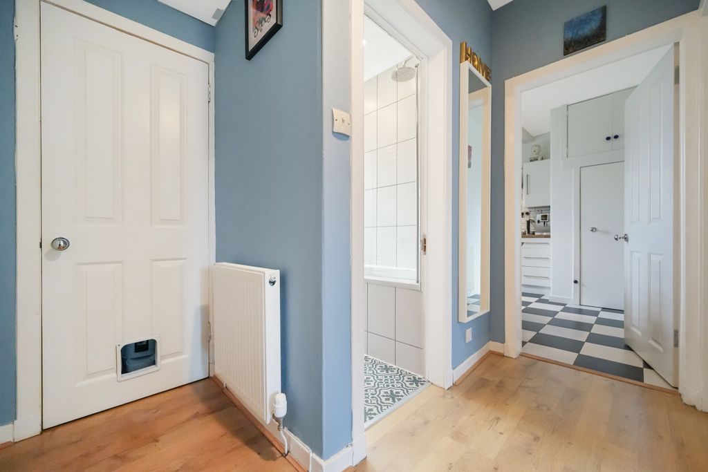 Property photo 3 of 10 Property Image 3