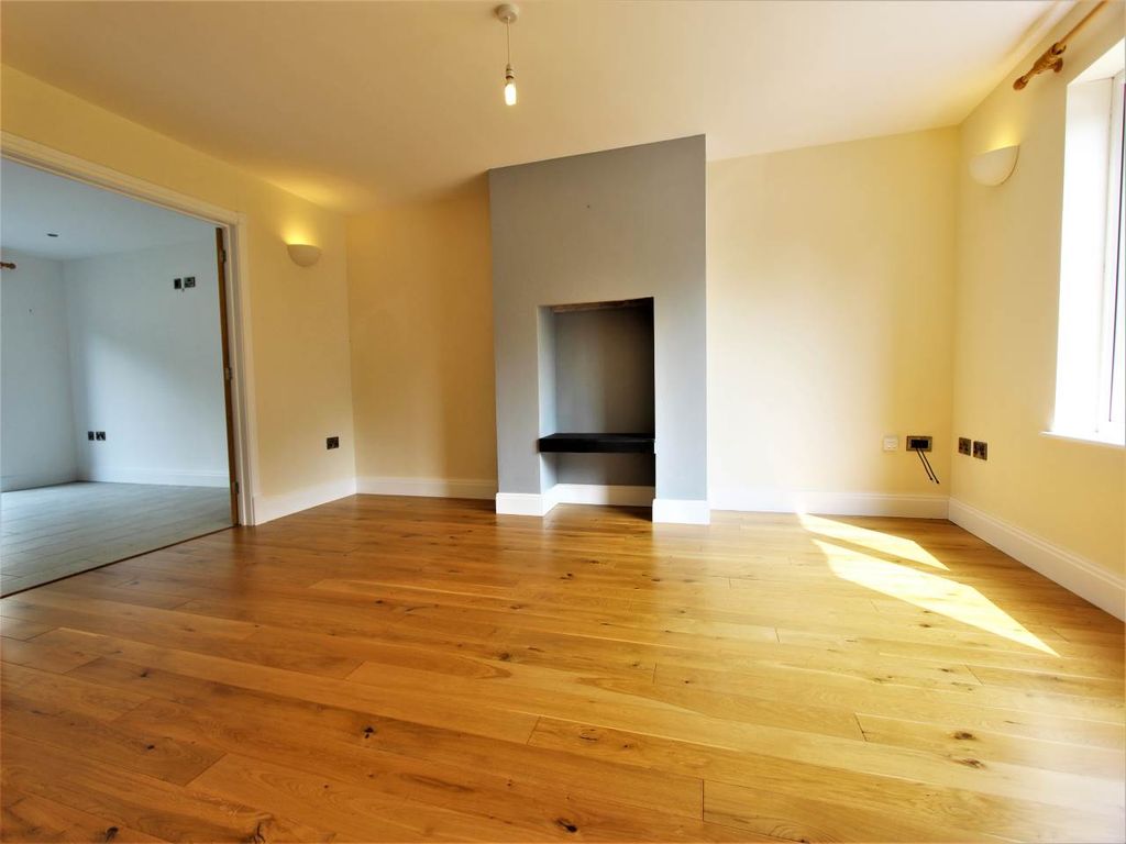 Property photo 2 of 17 Img_0775