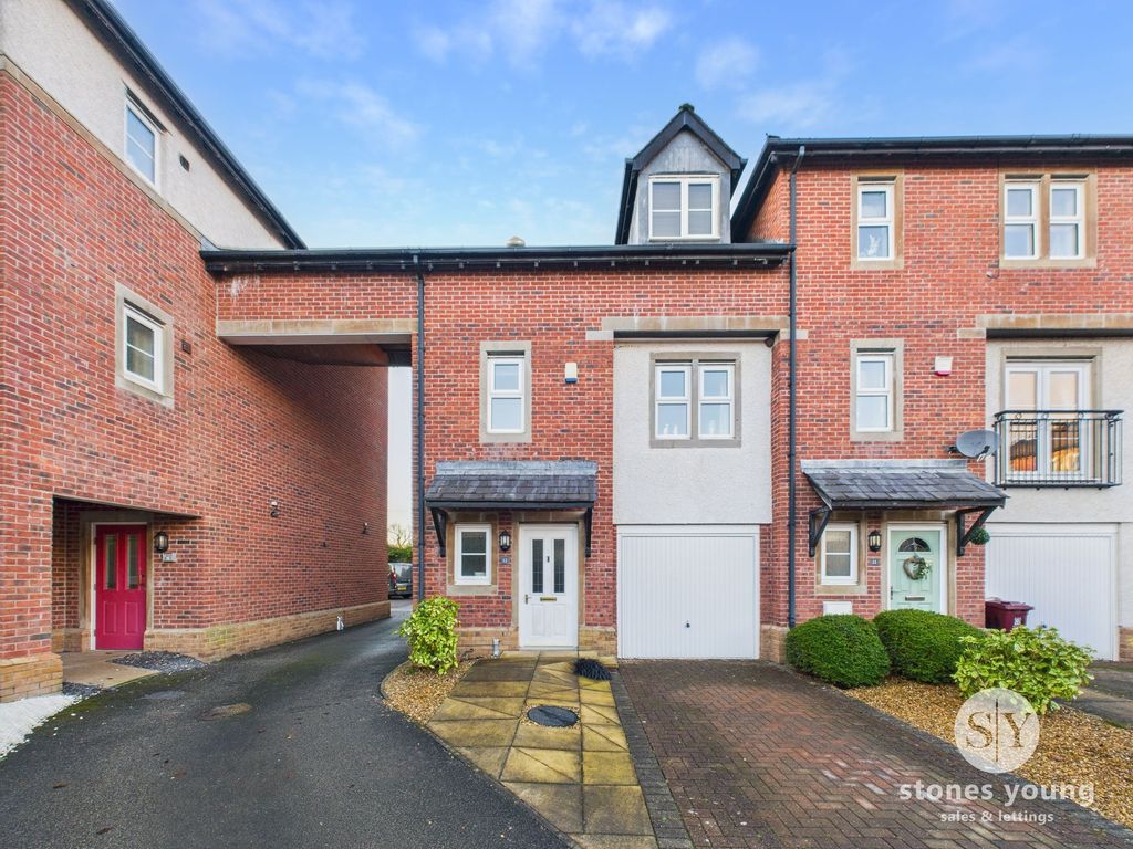 Property photo 1 of 24