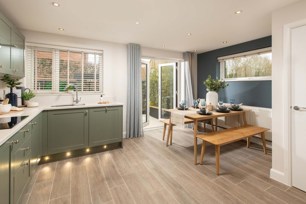 Property photo 1 of 9 Franklingardens_Newman_Kitchen