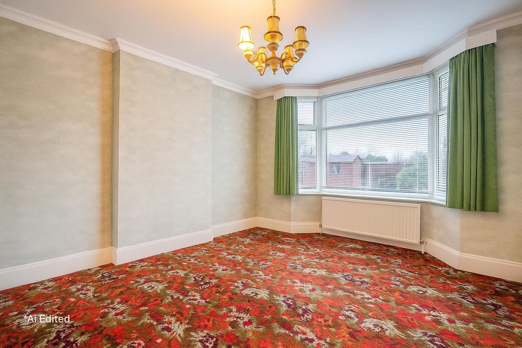 Property photo 3 of 24 Dining Room