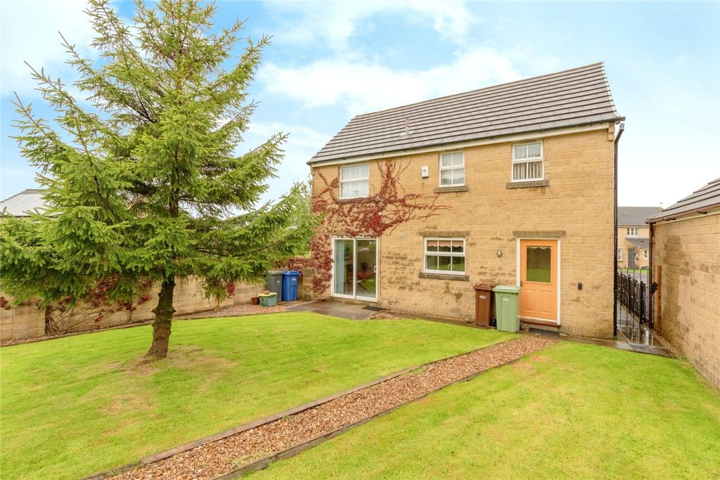Property photo 2 of 17 Picture No. 02