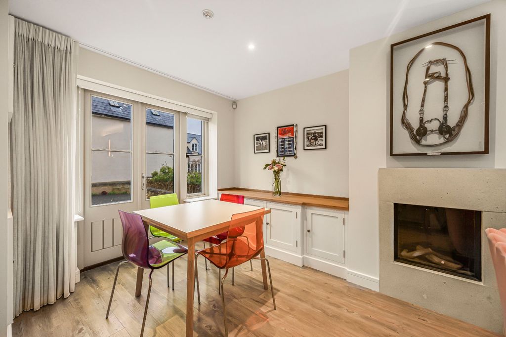 Property photo 3 of 23 Picture No. 34