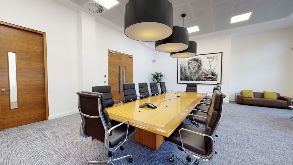 Property photo 3 of 22 Boardroom