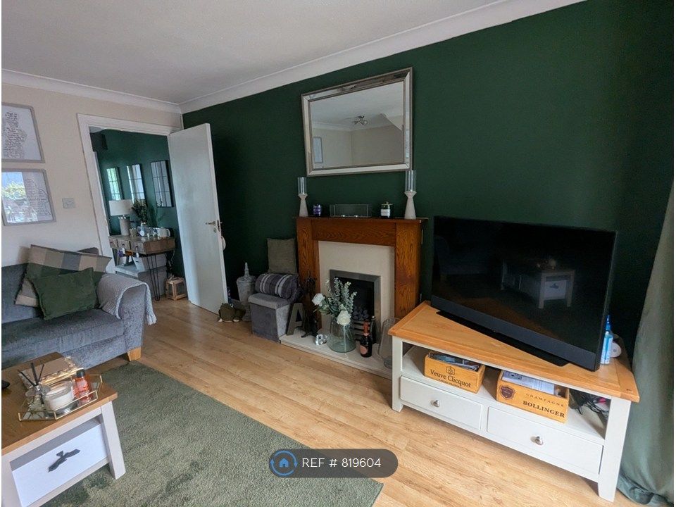 Property photo 1 of 25