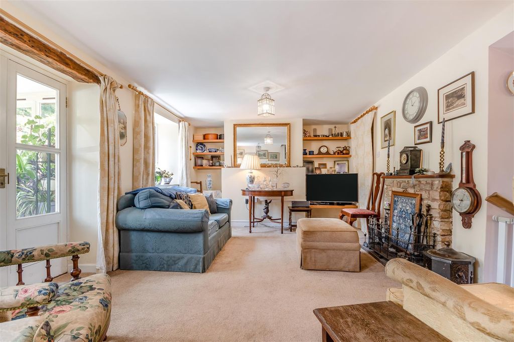 Property photo 3 of 26