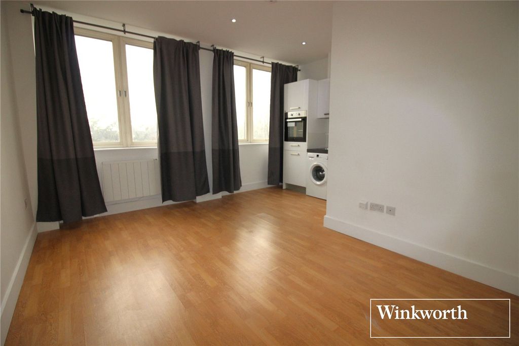 Property photo 2 of 3 Picture No. 08