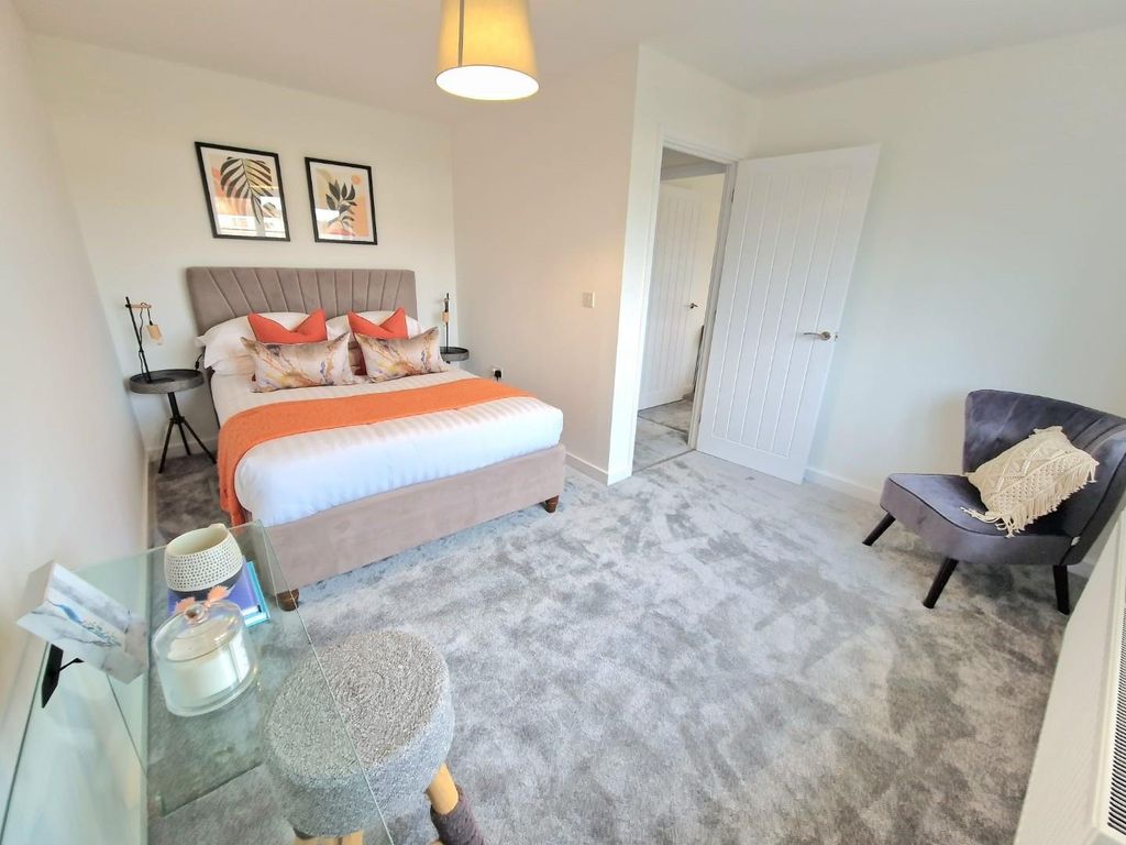 Property photo 3 of 8 8.Jpg