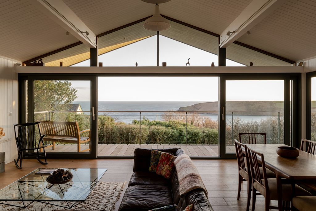 Property photo 1 of 24 268987 - 20250311-Greenshutters-4_Hi_Res.Jpg