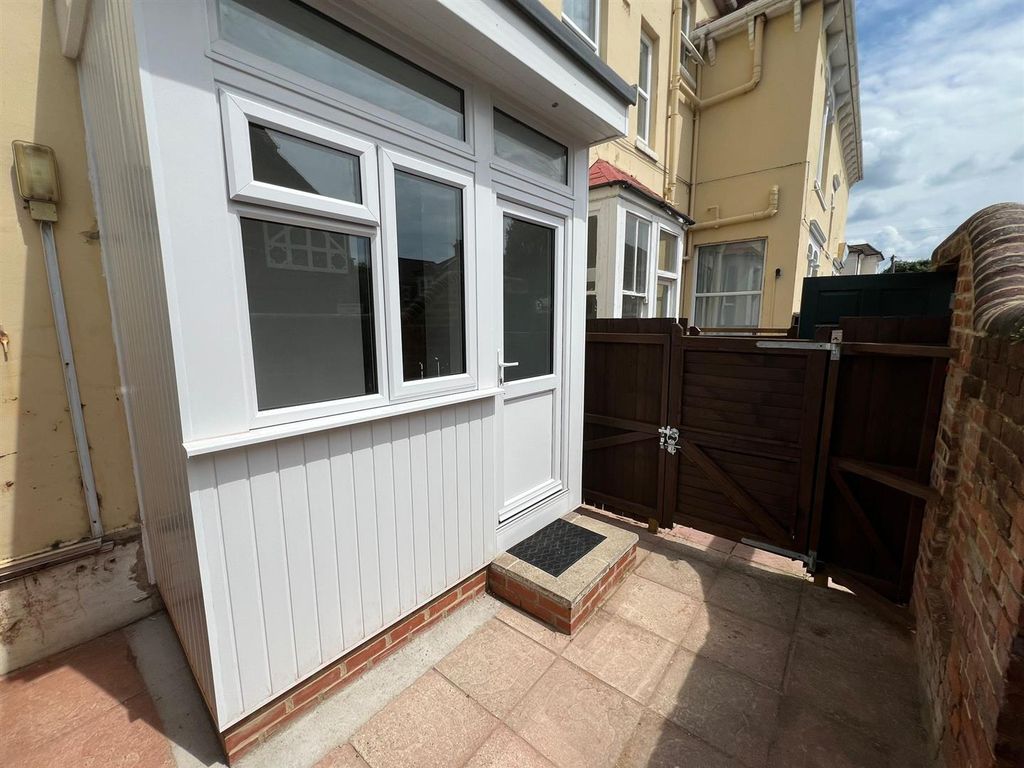 Property photo 1 of 8 8394F3B4-40B1-47E3-80F4-1Fed2Abb20Cf.Jpeg