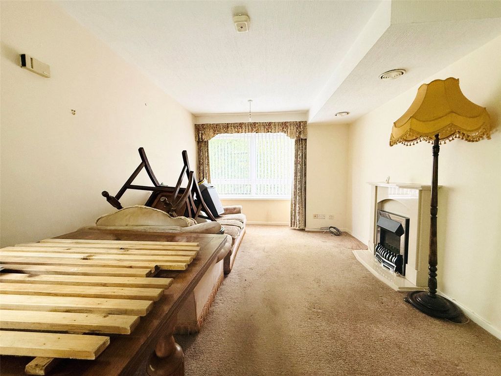 Property photo 3 of 8 Picture No. 08