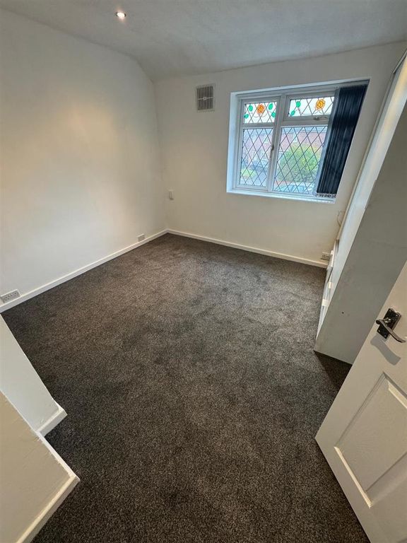 Property photo 3 of 12 3.Jpg