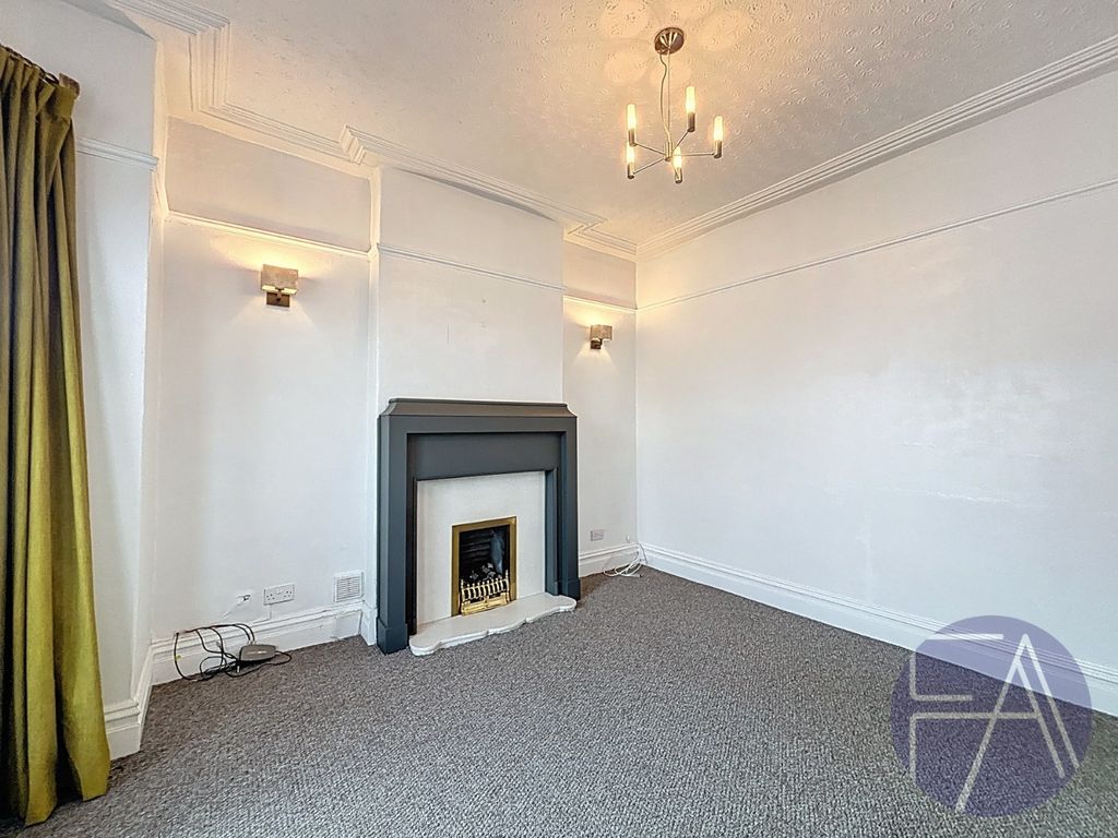 Property photo 3 of 20 4896424