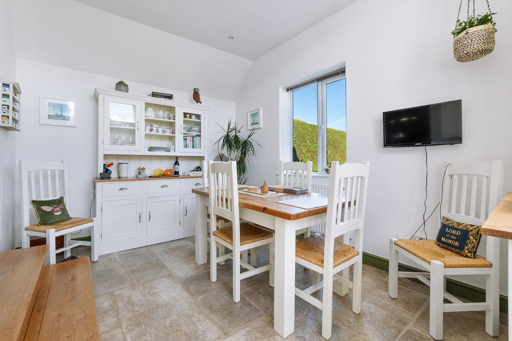Additional image 6 of 3 bed semi-detached house for saleEscot Park, Ottery St Mary EX11