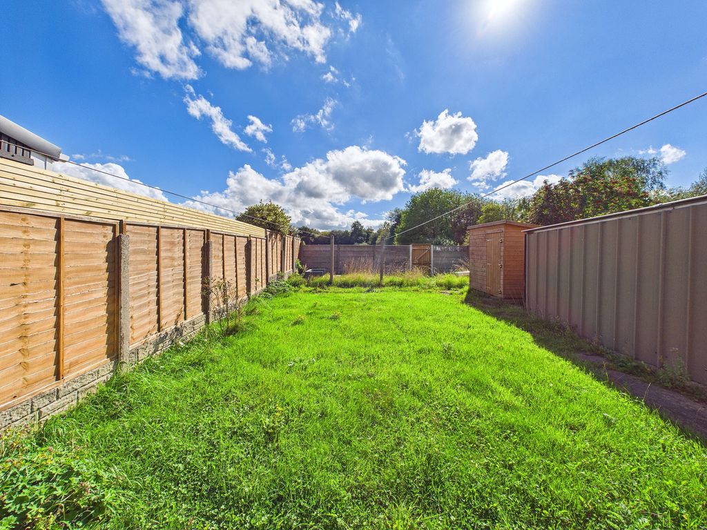 Property photo 2 of 21