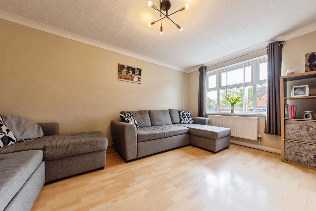 Property photo 2 of 18