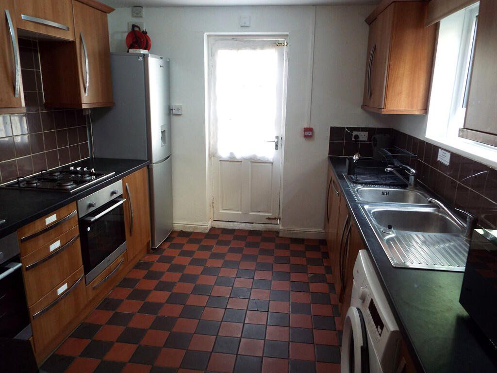 Property photo 3 of 14 Picture No. 17