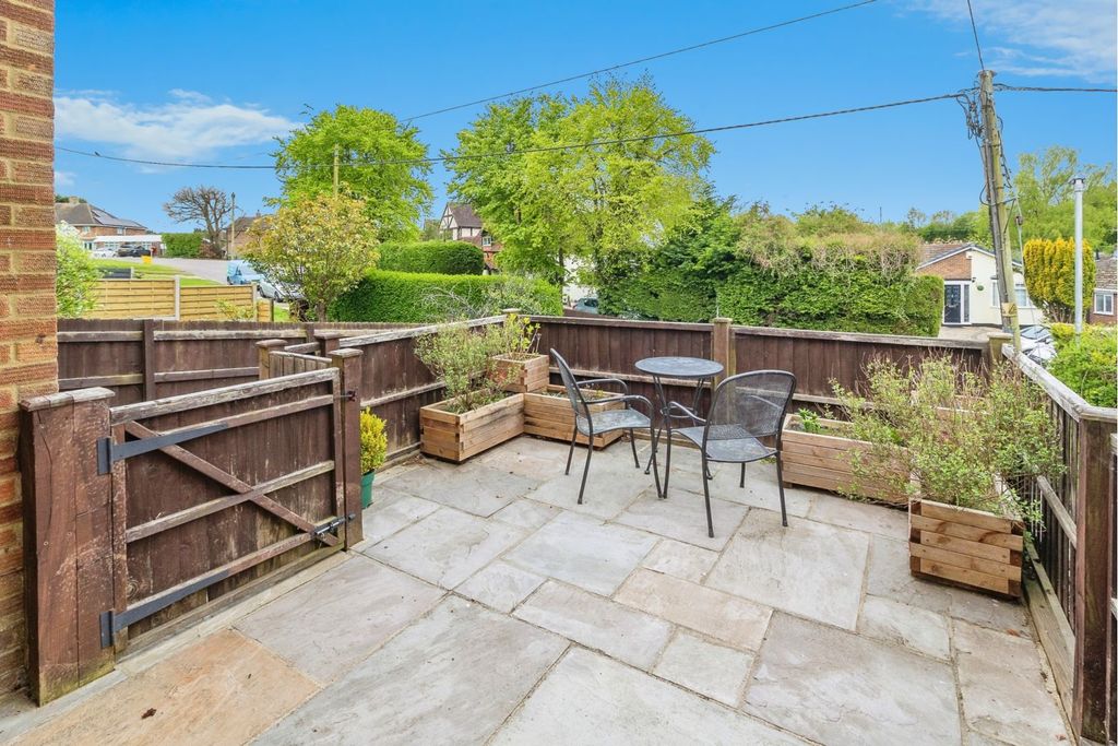 Property photo 3 of 15
