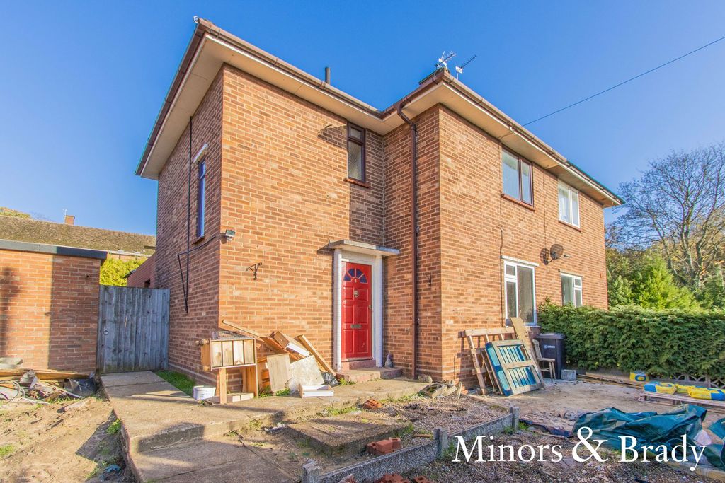 Property photo 1 of 16