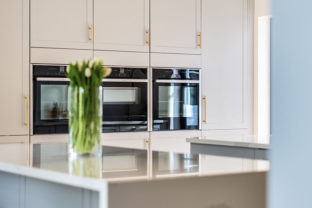 Property photo 3 of 40