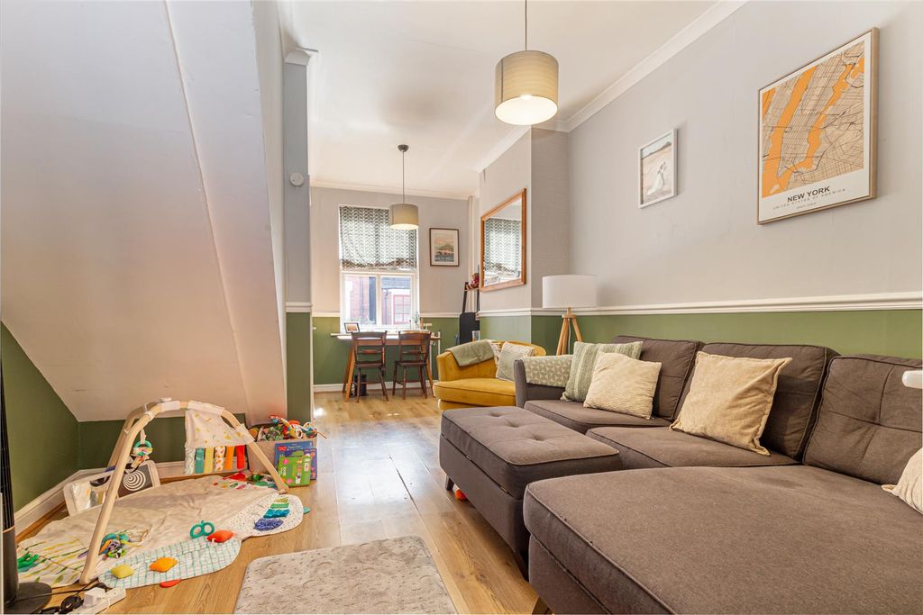 Property photo 2 of 18 Living-Room-4.Jpg
