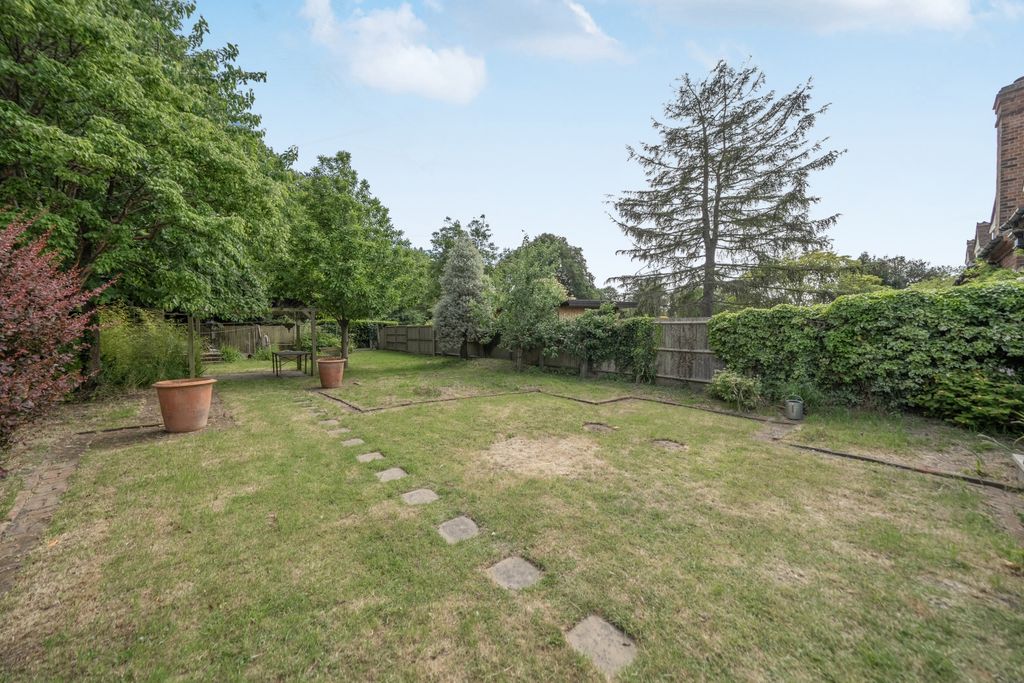Property photo 2 of 22 1465812-11-6A1Daafeb8F00