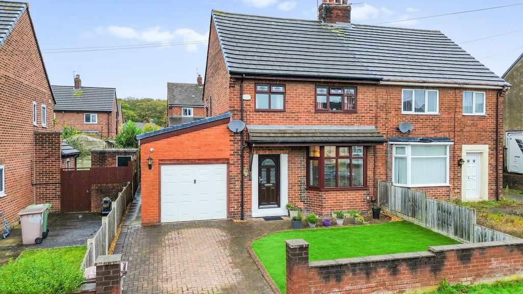 Property photo 1 of 37