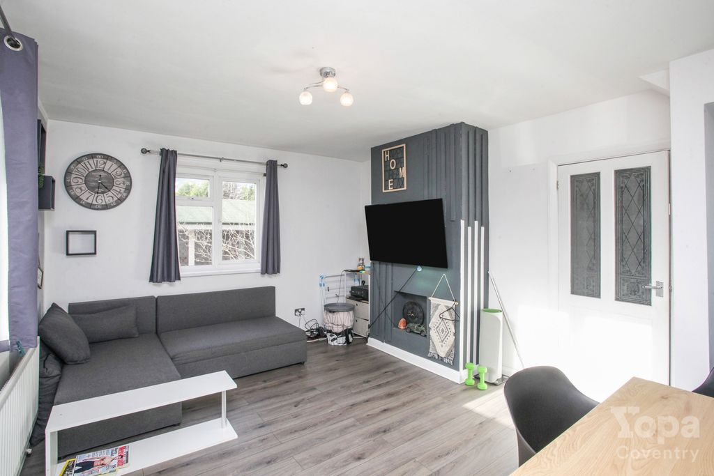 Property photo 3 of 18 Img_9588