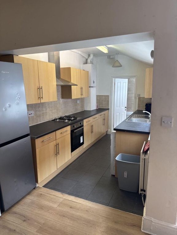 Property photo 2 of 13 9499041.Jpg