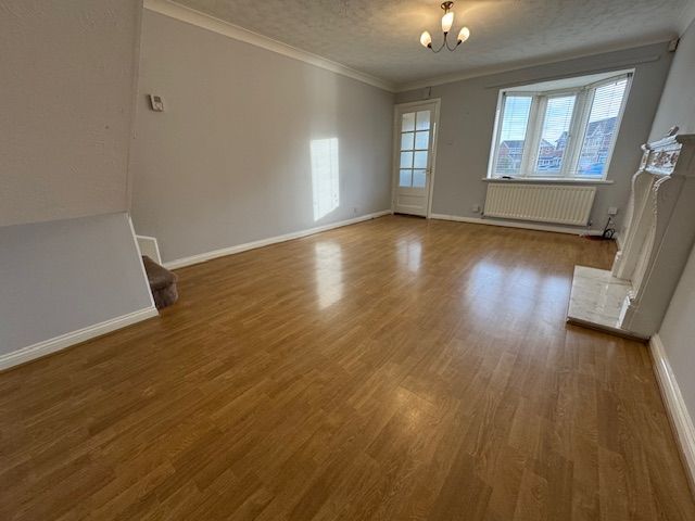 Property photo 3 of 13 Photograph 3